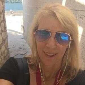 Meet your Posher, Karyl